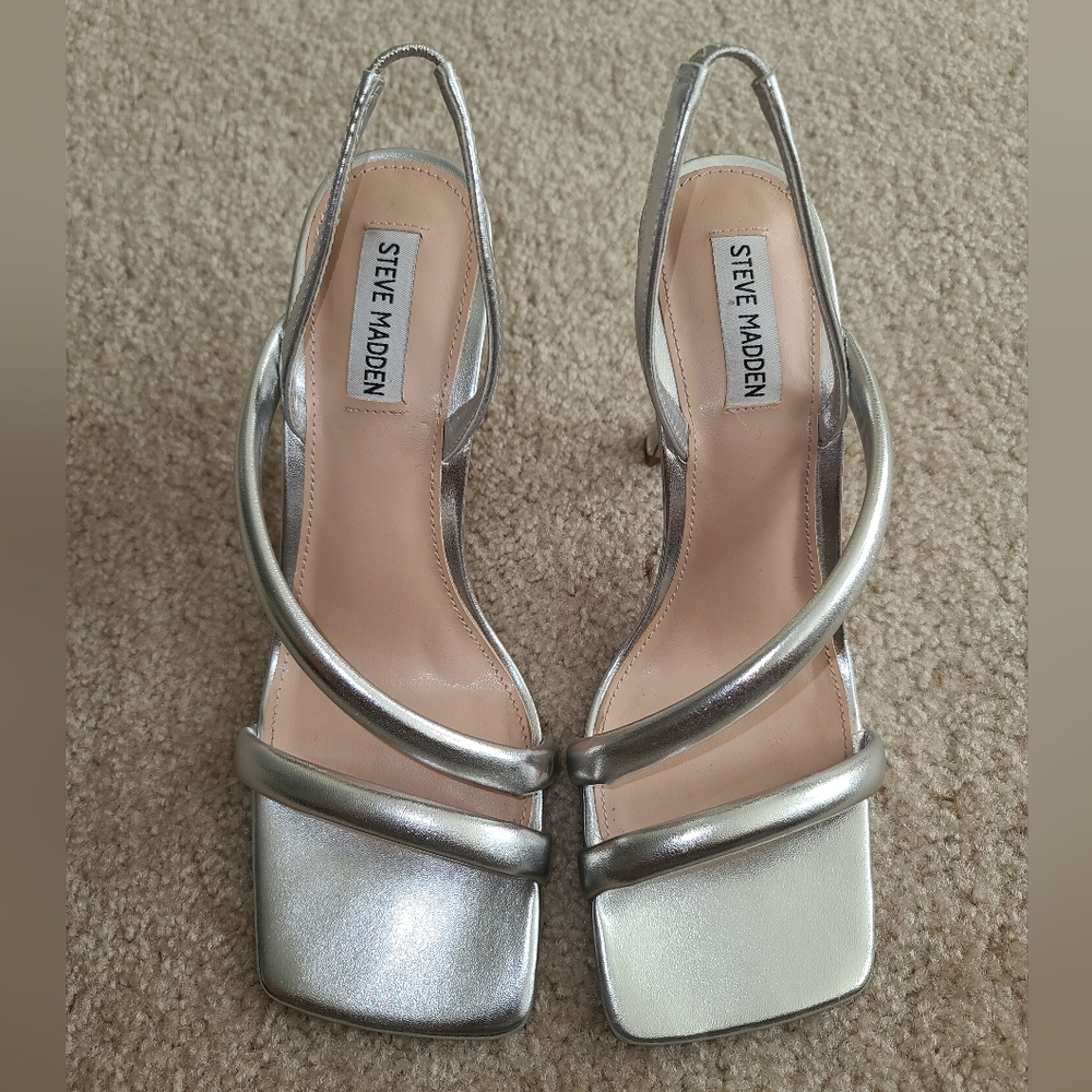Sillver Heels Steve Madden